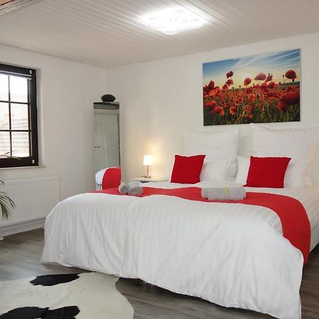 Happy-Homes Red - Up To 5 - Kueche - W-Lan - Netflix - Honig - Terrasse Altenstadt Exterior foto