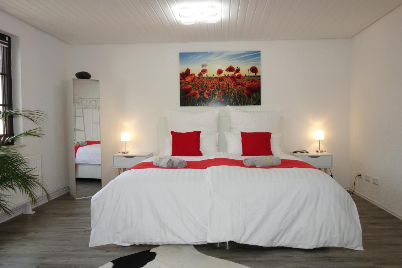 Happy-Homes Red - Up To 5 - Kueche - W-Lan - Netflix - Honig - Terrasse Altenstadt Exterior foto
